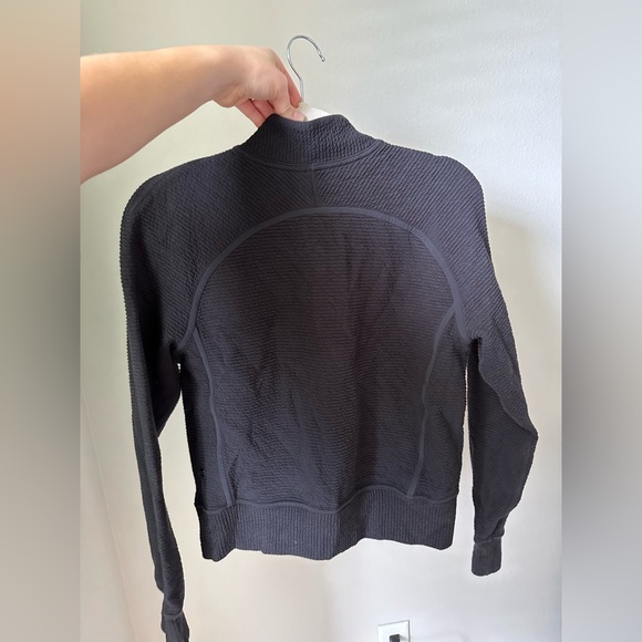 LULULEMON RIBBED ON REPRAT BOMBER - Picture 8 of 9